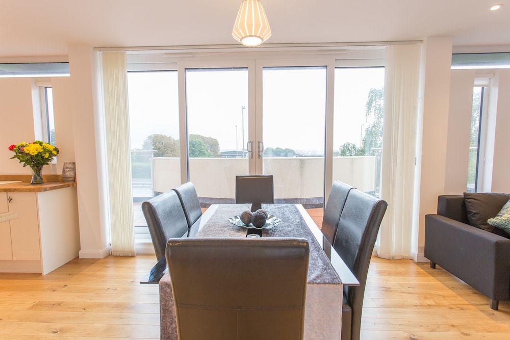 Oxford Vacations - Razia Apartments - Property Image 68