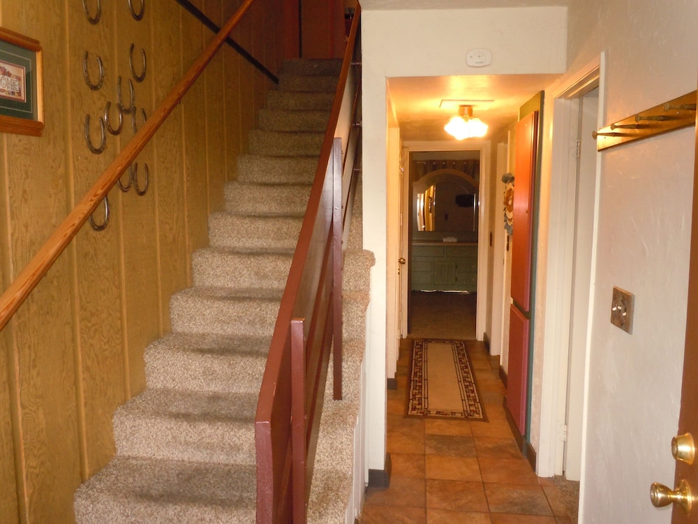 Snow Summit Townhouse Rentals & Sales