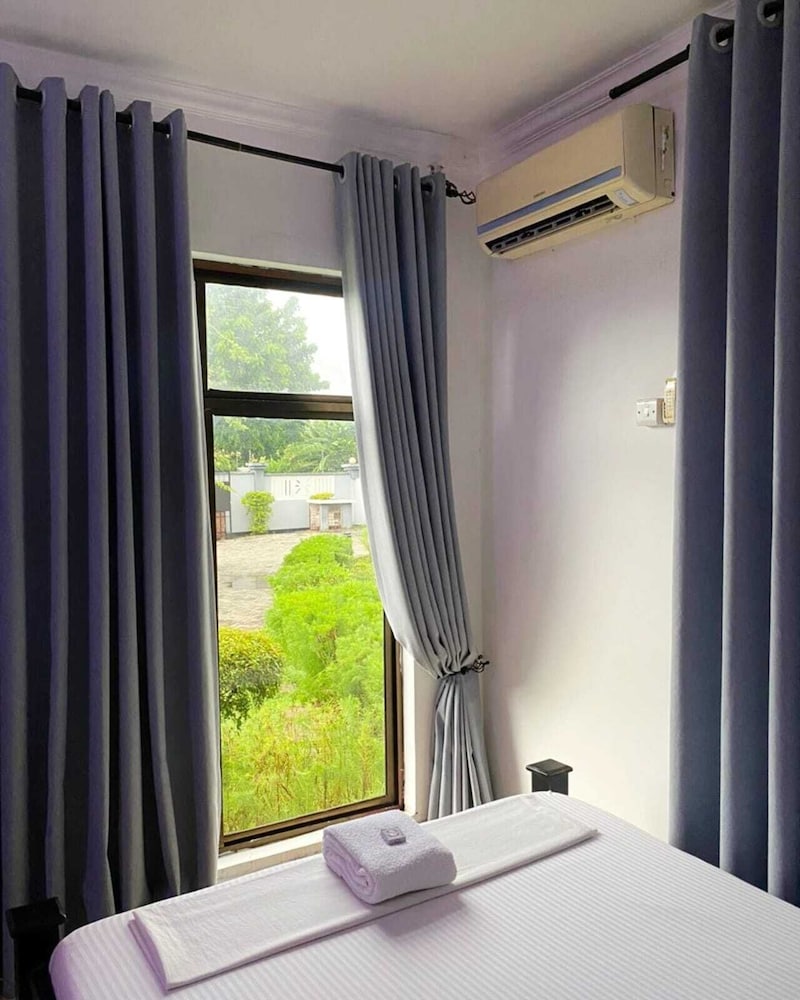 Marbella lodge