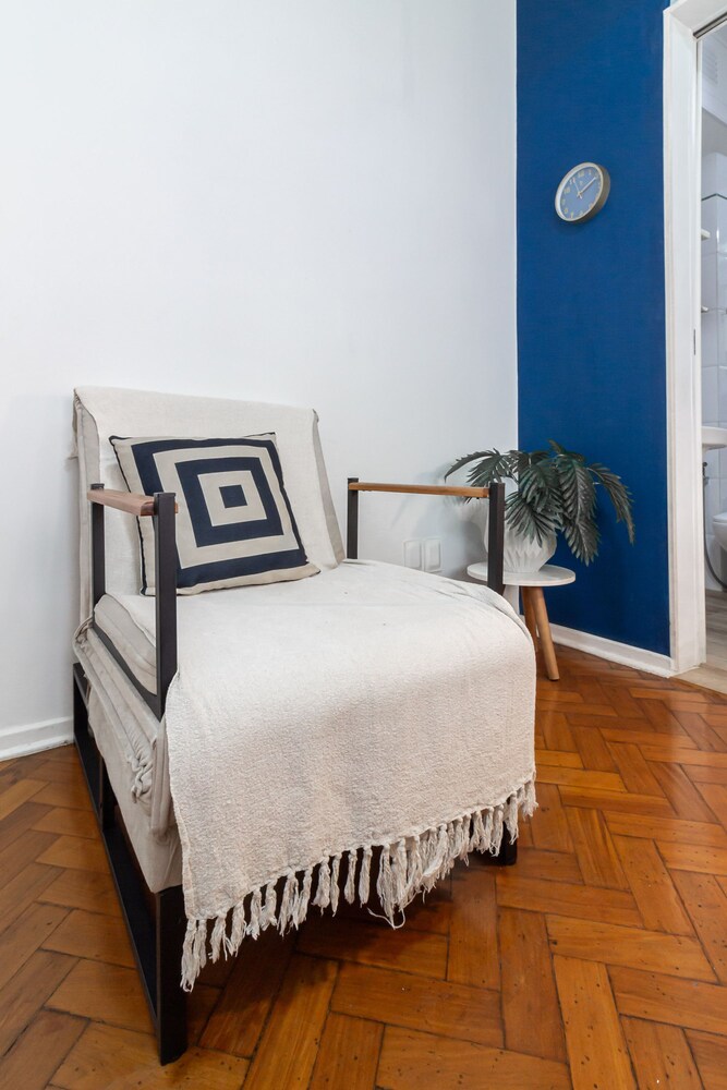 Flat in Copacabana 9 Minutes From the Beach Stc202