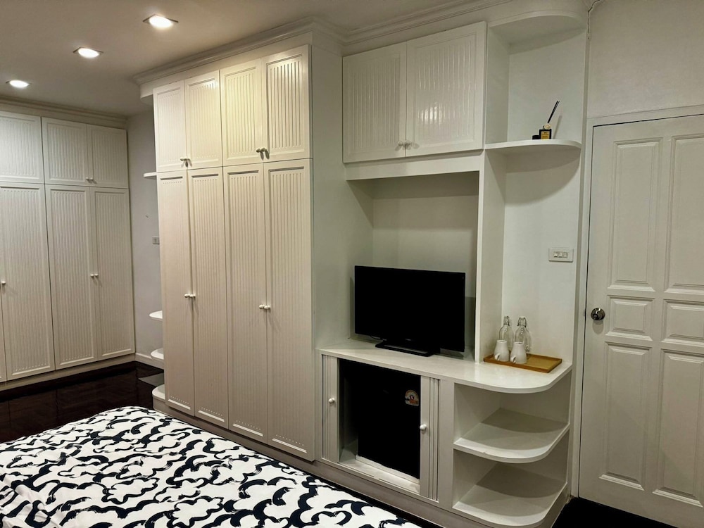 Comfy Crib Hostel 2