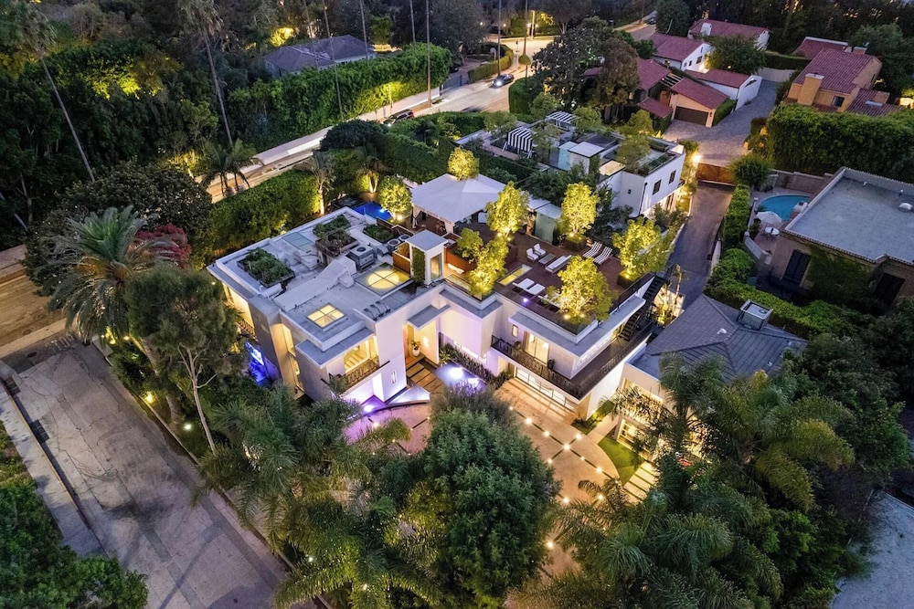 Alta Royale - Exquisite Designer Retreat Near Soho House & Rodeo Drive