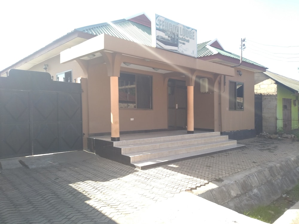 Tengoz Lodge