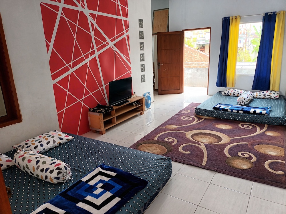 PAPADAAN Homestay Syariah Batu view 4