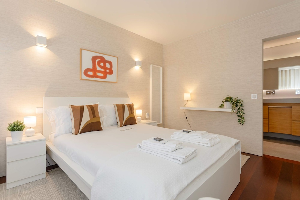 Liiiving in Porto - Foz Seaside Apartment