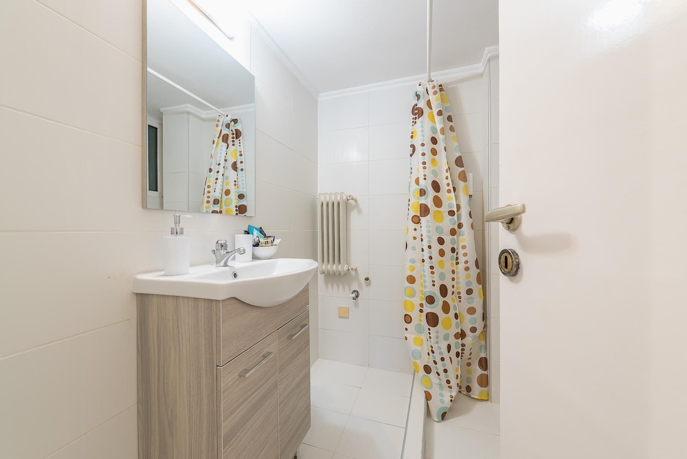 Athens Boutique Apartment by Cloudkeys photo 5