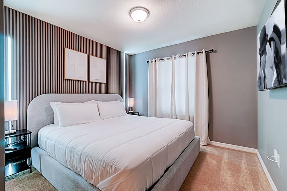 16101 Dream Home Perfect for Families Near Disney Water Parks