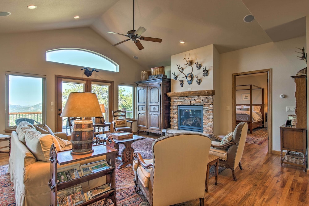 Lake & Mountain Views: Stunning Estes Park Home!