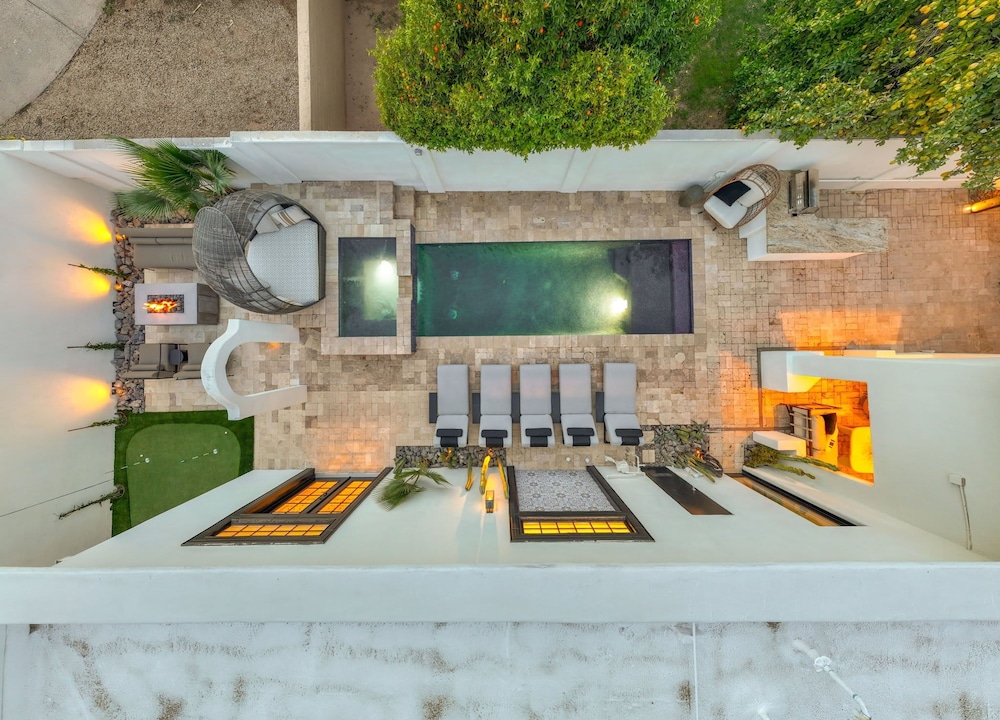 The Casa Del Sol Experience - Old Town Villa