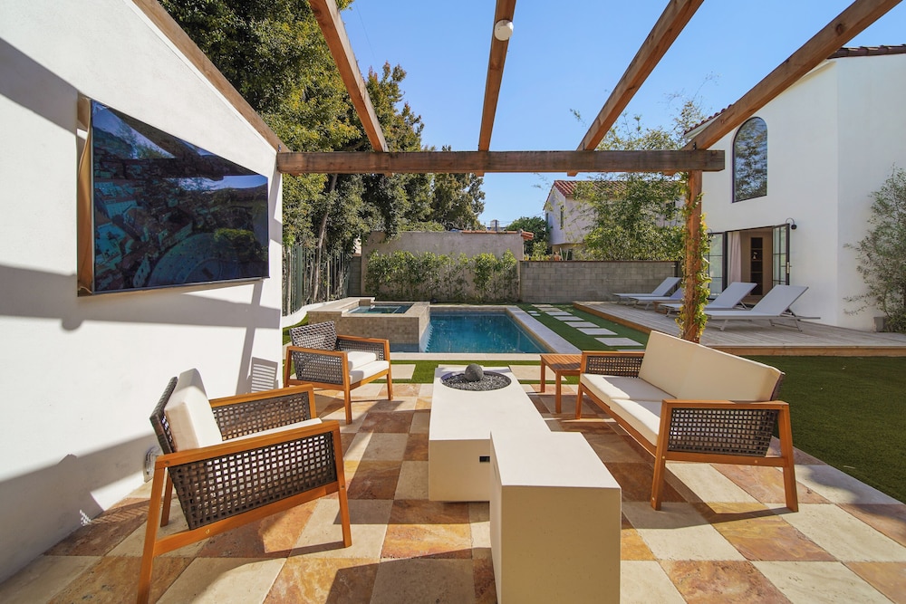 Bella Villa
