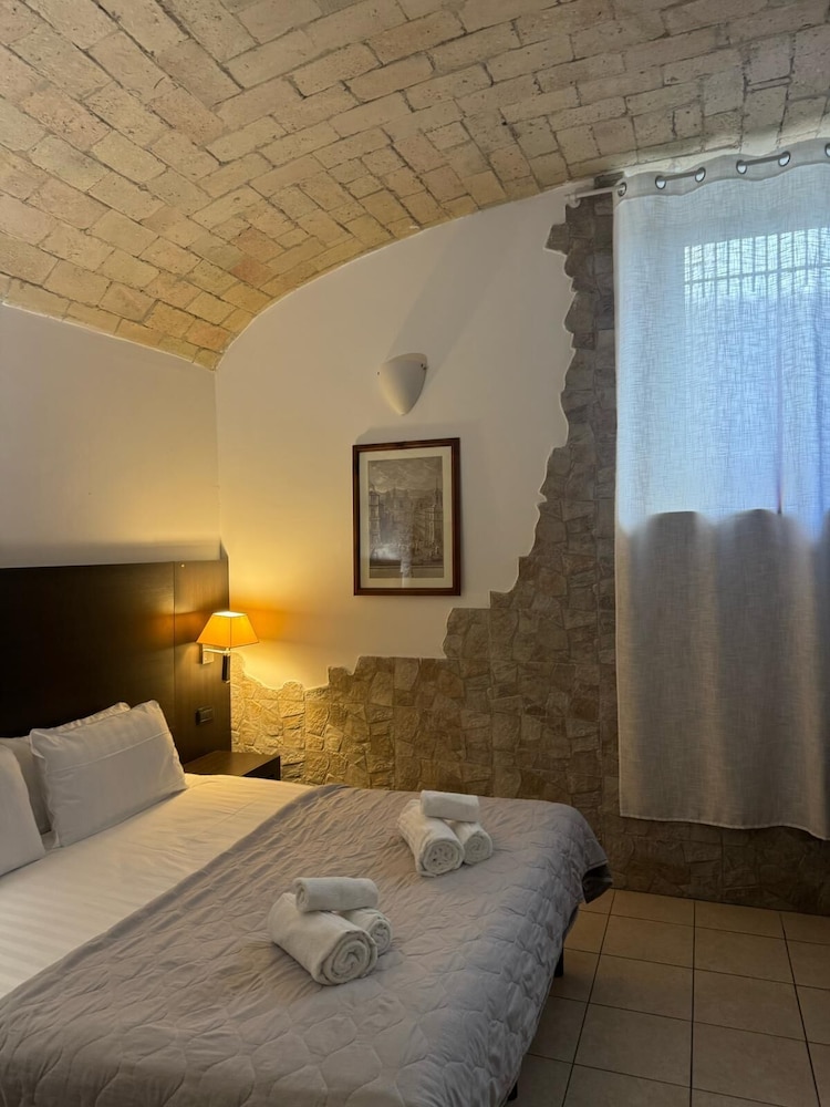 Saint Peter Loft