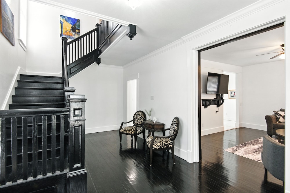 Historic Elegance In The Heart Of Elizabeth City 4 Bedroom Home