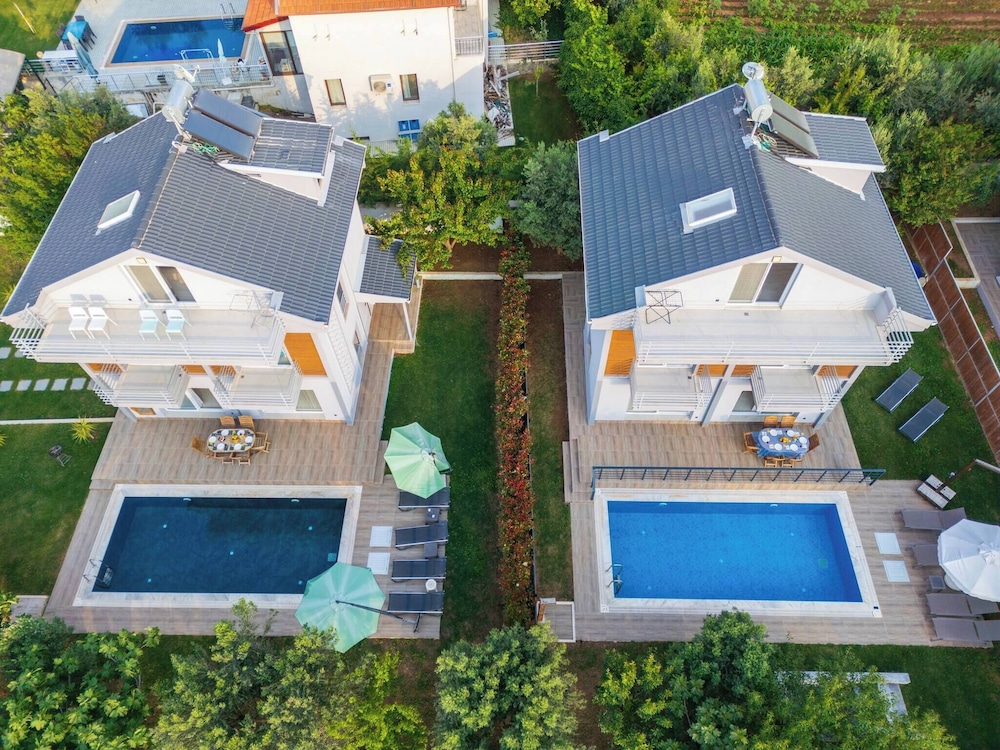 Ölüdeniz Plajına Yakın 3 Yatak Odalı Villa