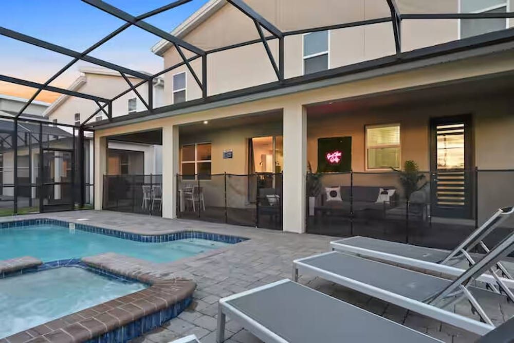 Lakeview 9bedroom Home Private Pool Game Theater