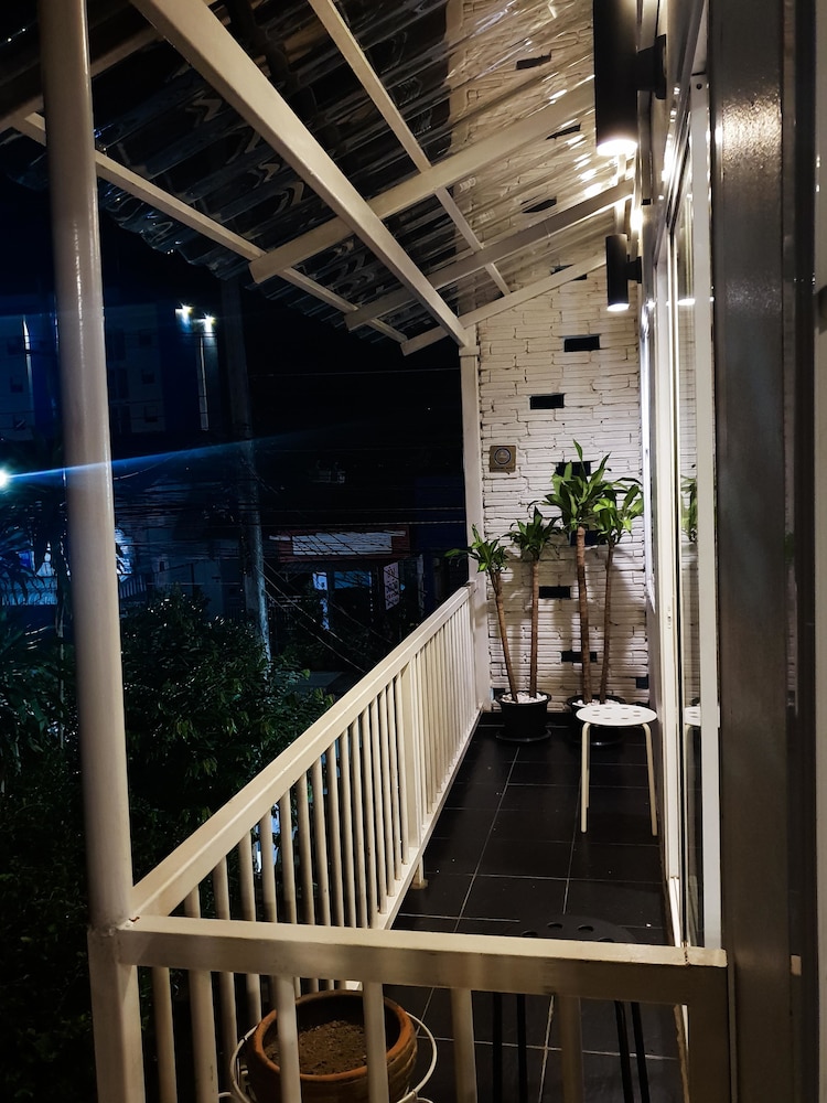 Connect Hostel