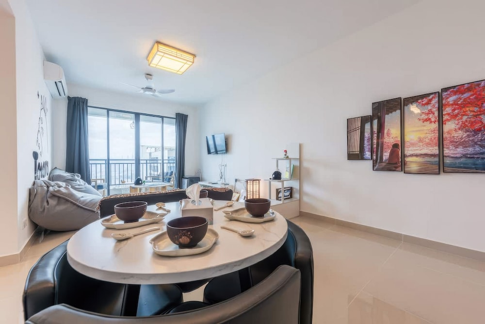 Aradia Residence Lake City KL North