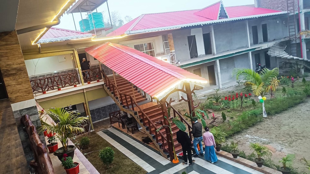 Nature Green Resort