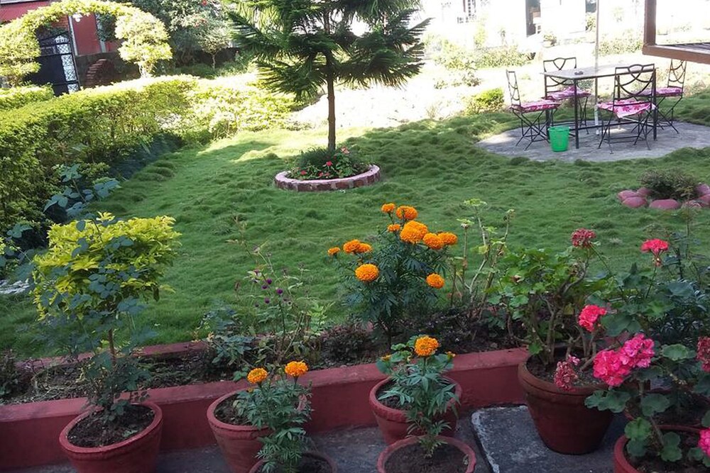 Galaxy Inn Guest House