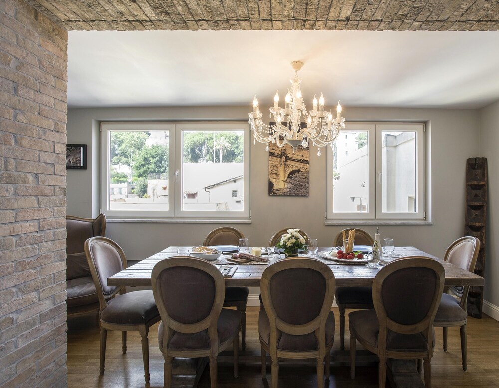 Il Bacio Luxury Spanish Steps Penthouse With Terrace Perfect
