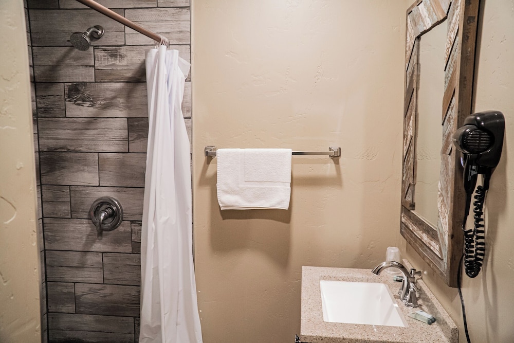 Moran Vacations - Heart 6 Ranch - Property Image 98