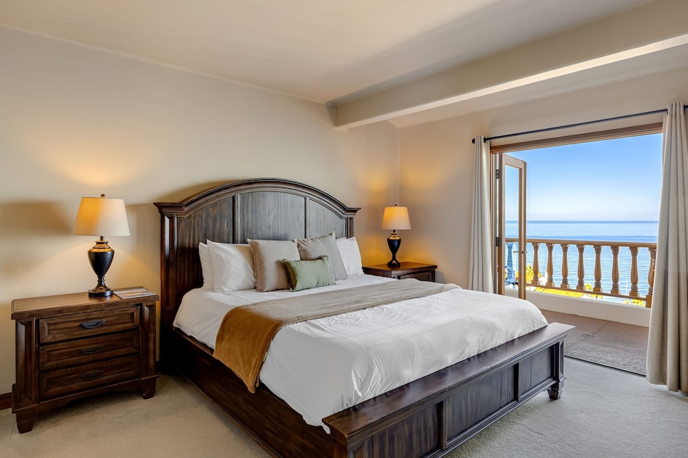 Camino De Flores by Avantstay Views Pool Beach Access Community Amenities