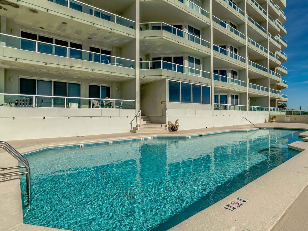 Silver Beach by Southern Vacation Rentals