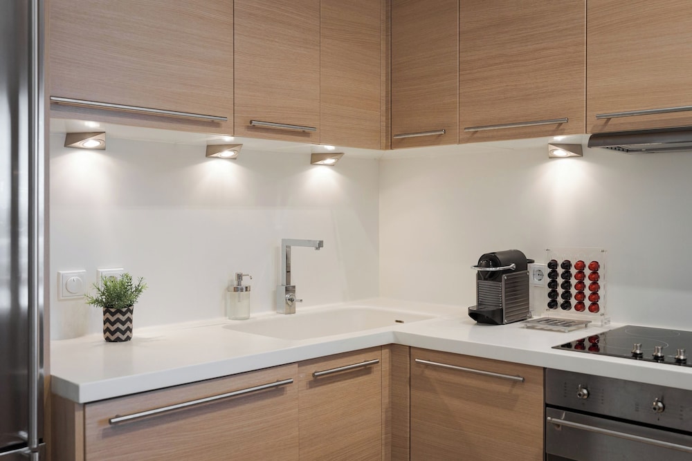 Vouliagmeni Exclusive Residence