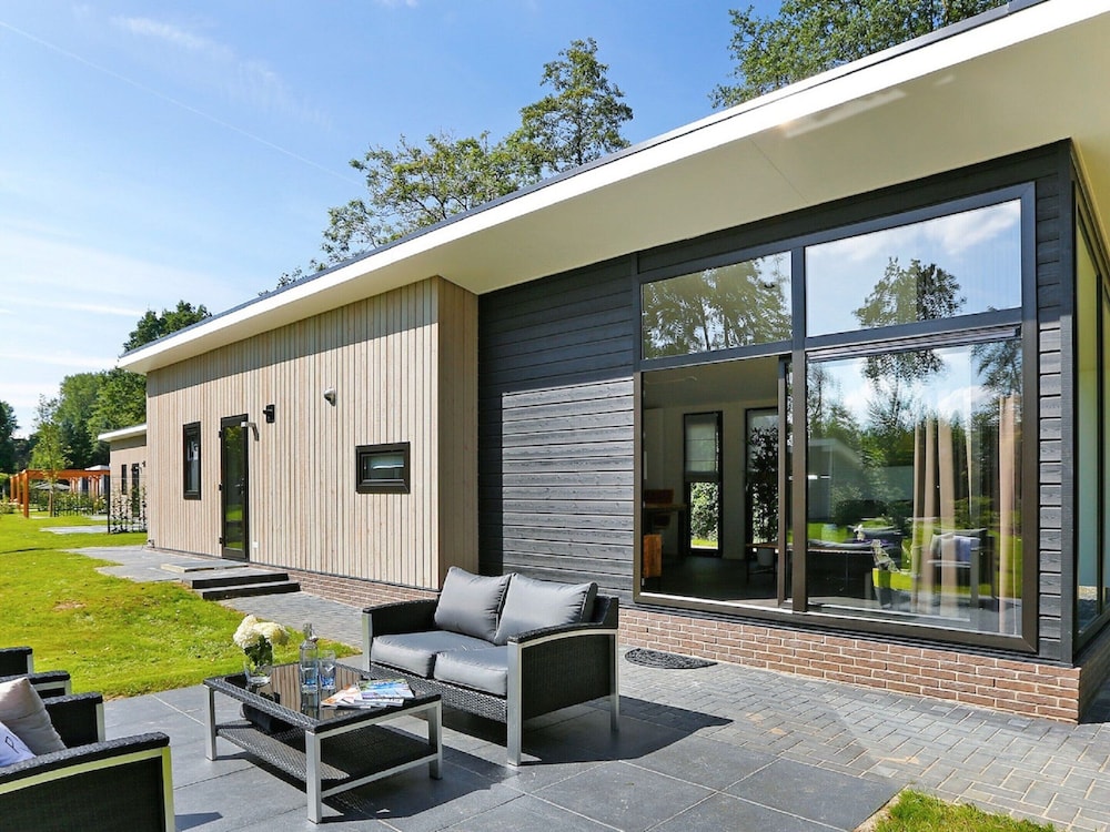 Modern Chalet With Nice Sliding Doors Near Lochem view 2