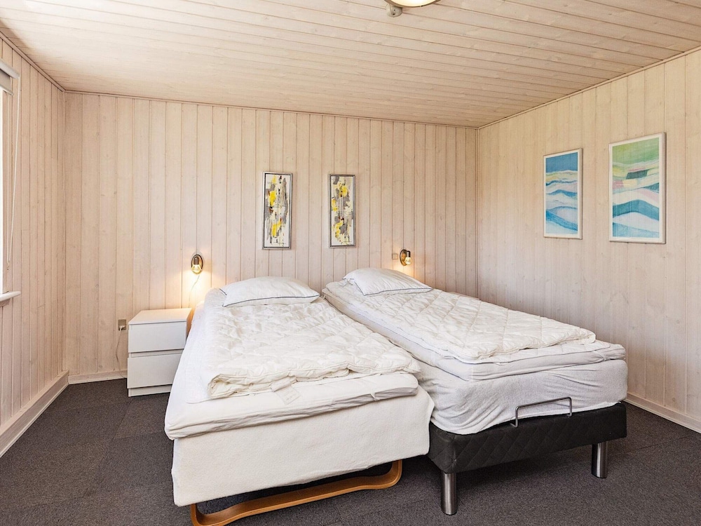 Spacious Holiday Home in Vinderup near Fjord view 2