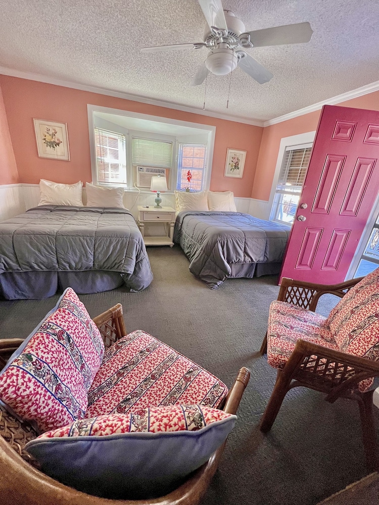 The Homestead Inn