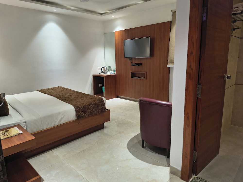 Hotel Aman Suites at IGI by Arch Group