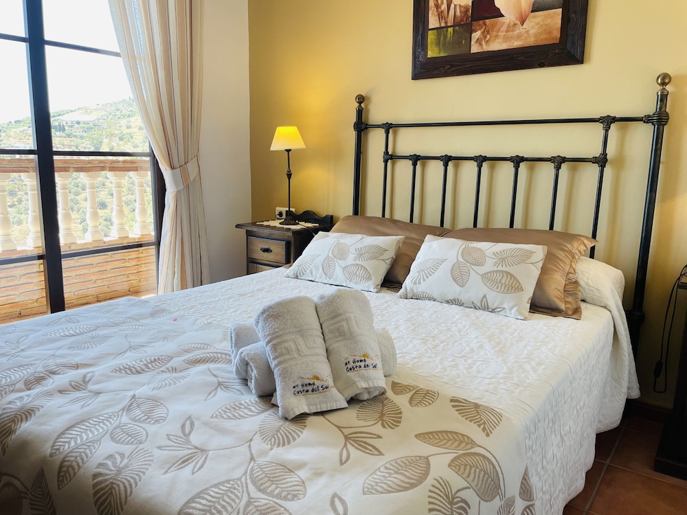 Villa Arco Iris by At Home Costa del Sol