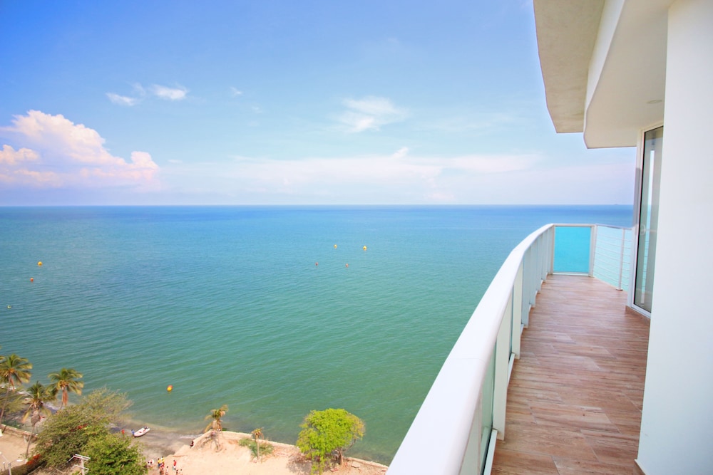 Apartamentos SOHO Elite - Frente al Mar