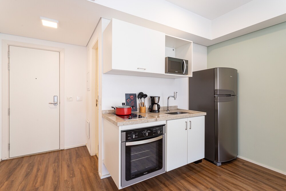 Setin Downtown Genebra by Viva - Apartamentos completos na Bela Vista com piscina