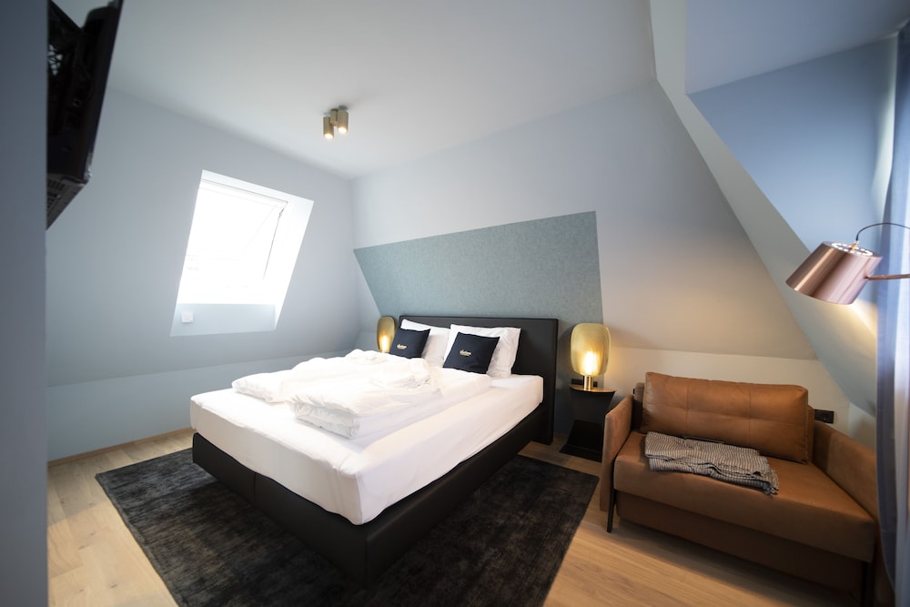 Blackhome Innsbruck City East - Image 5