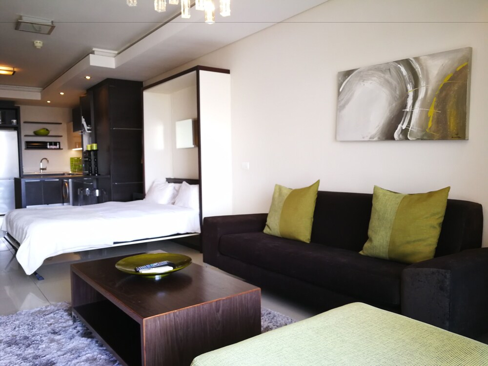 Island Letting-Crystal towers