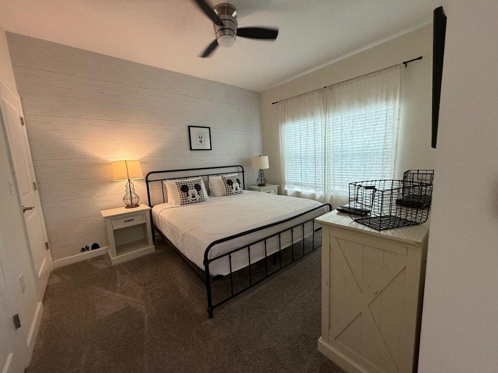 4345 Mickey s Townhome Storey Lake Pool