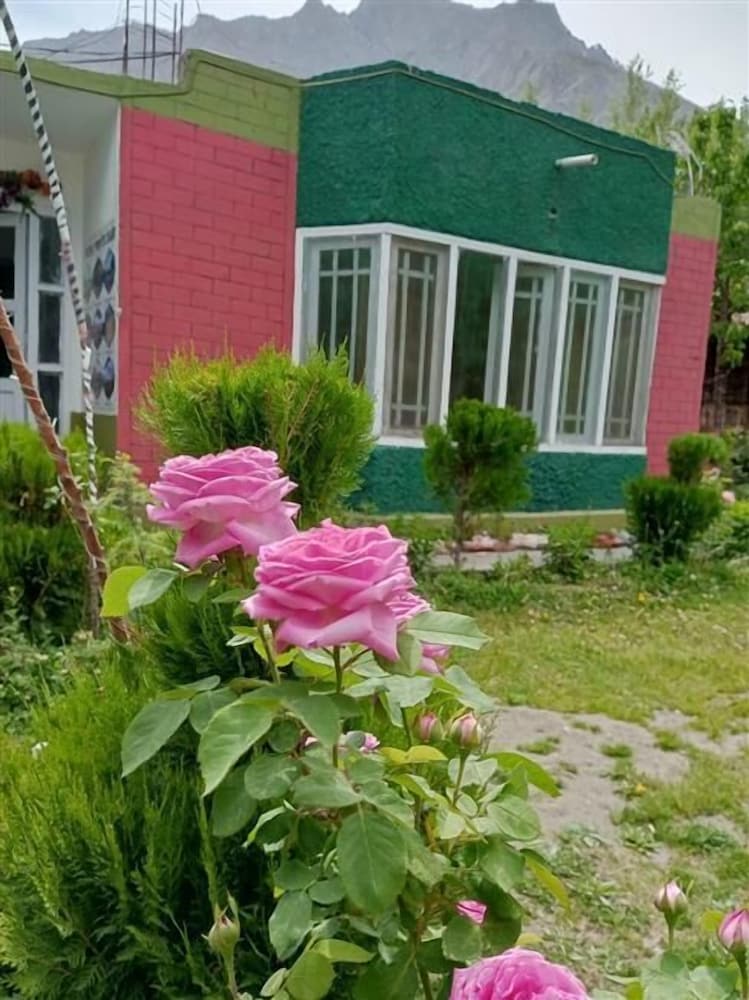 Photo 6