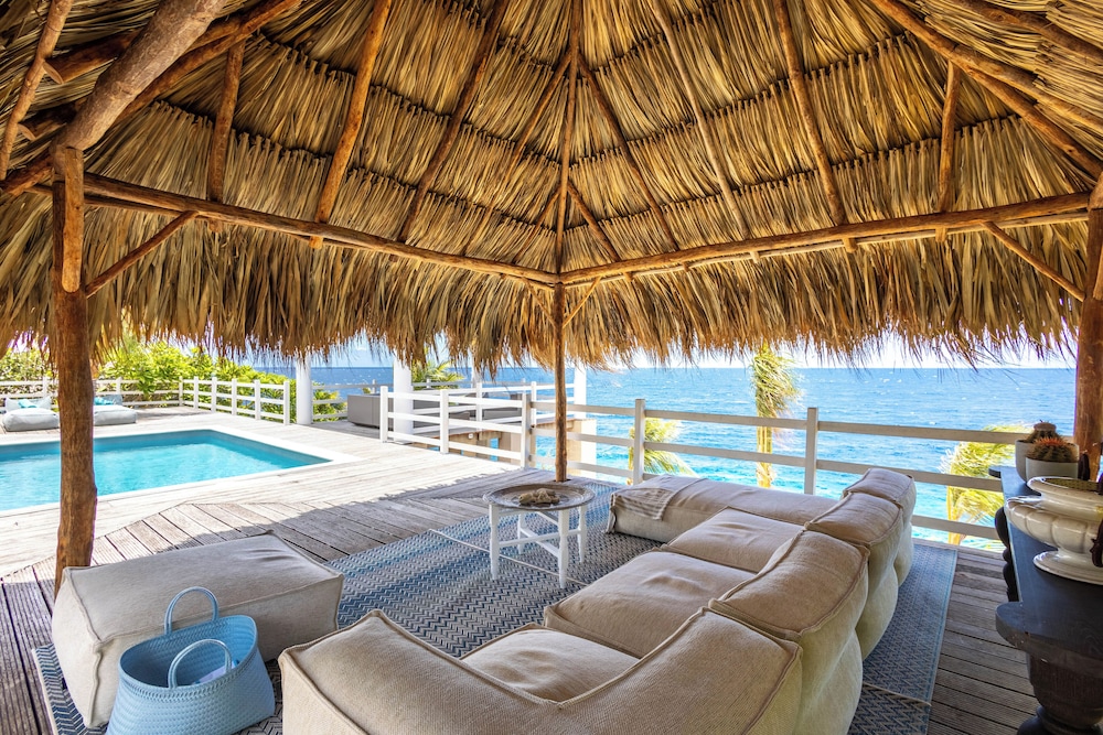 Coral Estate Holidays