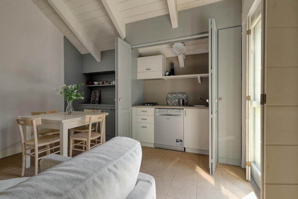 JOIVY Cosy 1BR flat near Sempione Park