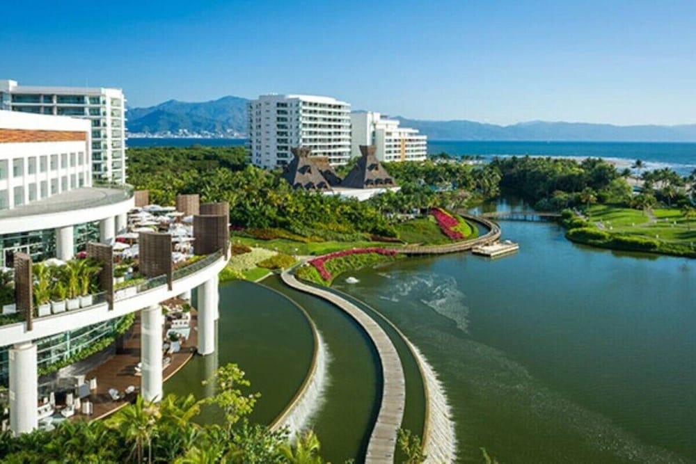 2BD Grand Luxxe Vidanta Resort RM