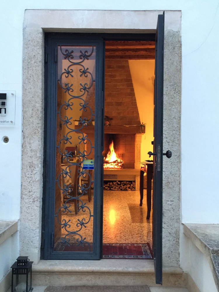 Relais Villa Gozzi B&B