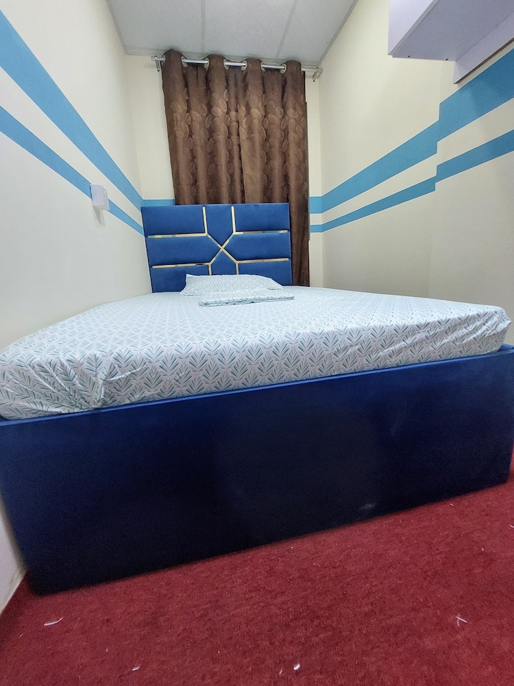 Benitah Capsule hostel and Family rooms