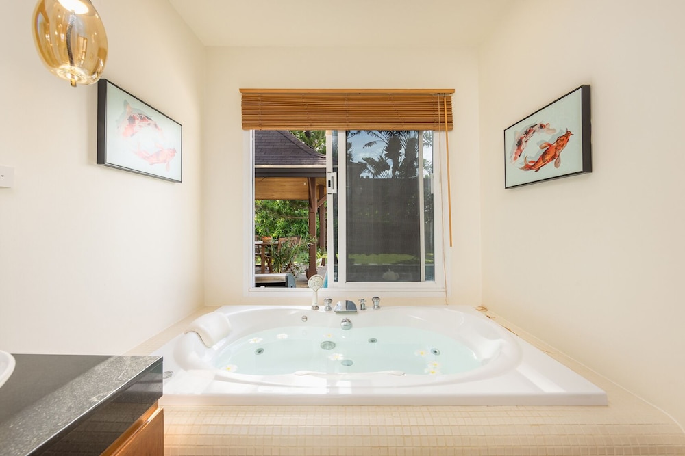 Villa Emilia with Private Pool