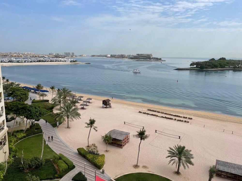 DVH Dabas Palm Shores Elegant Four Beds