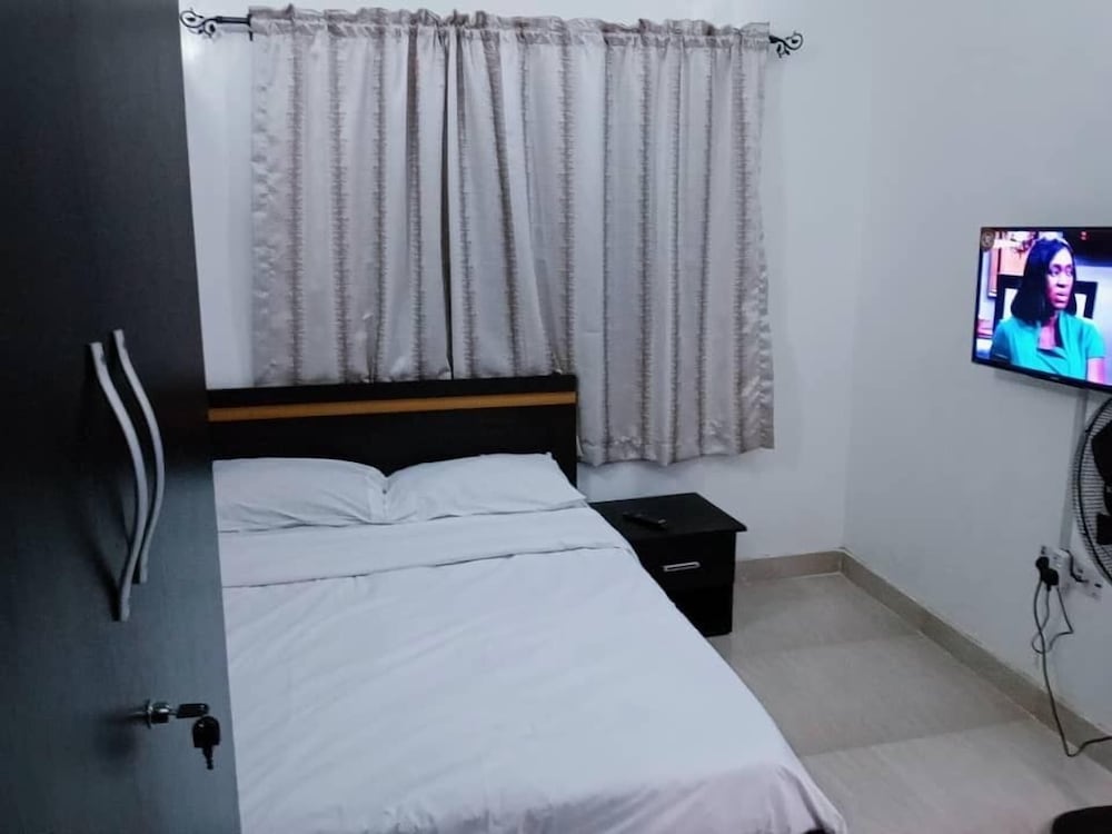 Mayfair Gardens Surulere view 4
