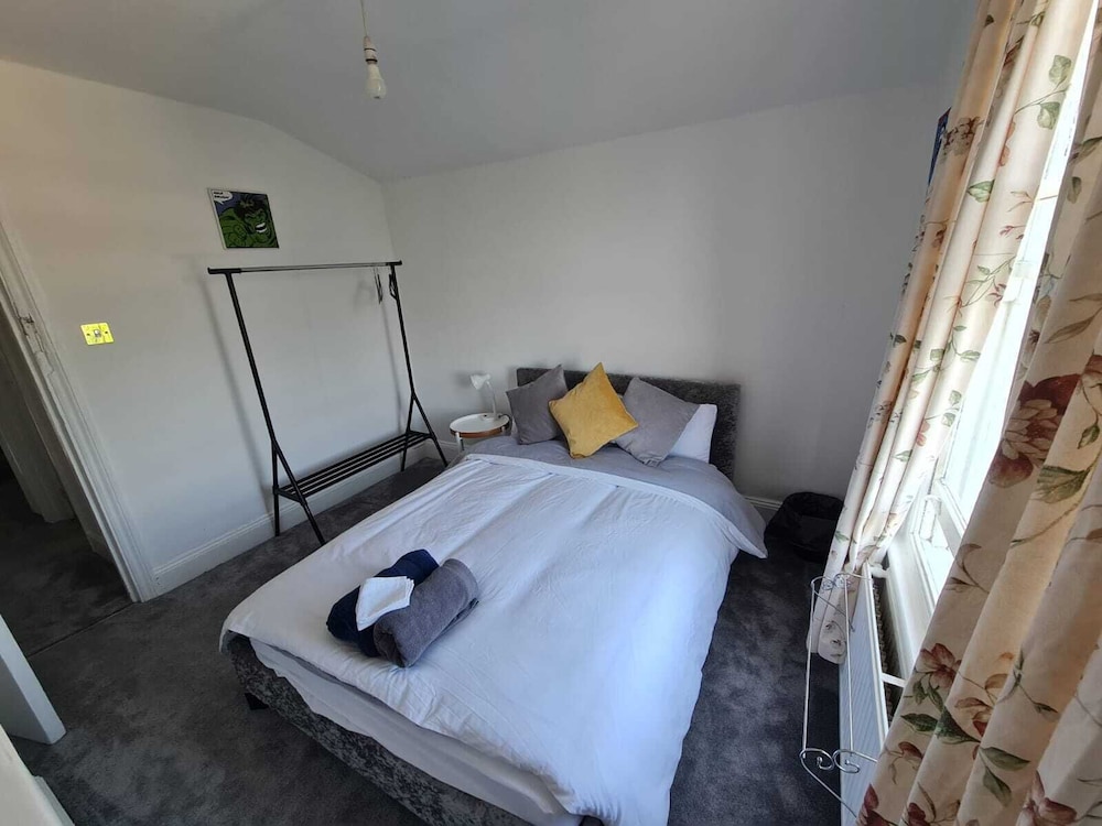 3-bed House in London Self-contained in Ladywell