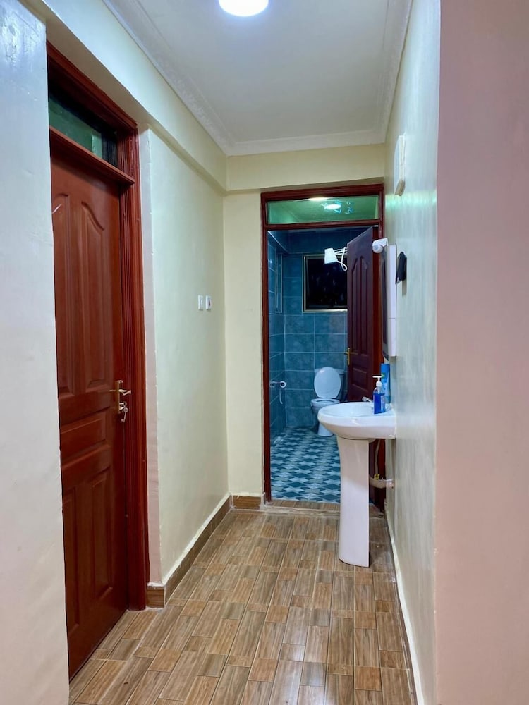 Abhi El Mara Suites Rongo