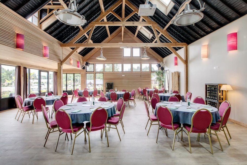 meeting & event spaces