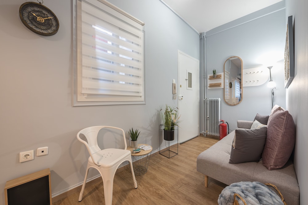 City Nest Apartment by Cloudkeys